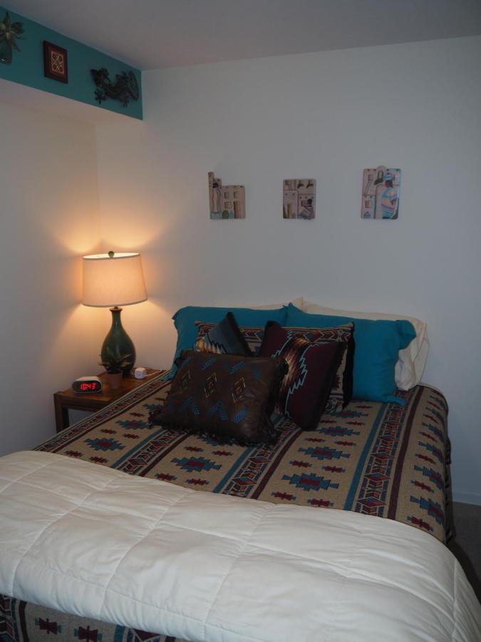 New! The Blessing - A Cute And Cozy Apartment! Benzonia ภายนอก รูปภาพ